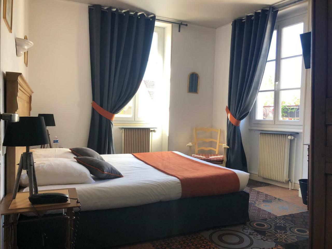 Hostellerie Du Val D'Or Mercurey Exterior photo